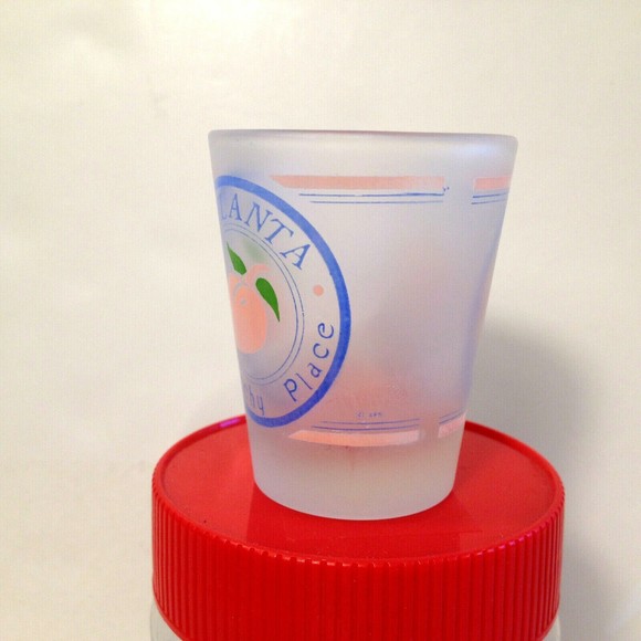 Vintage Souvenir Atlanta A Peachy Place Frosted Shot Glass Peach on Front - Picture 2 of 11